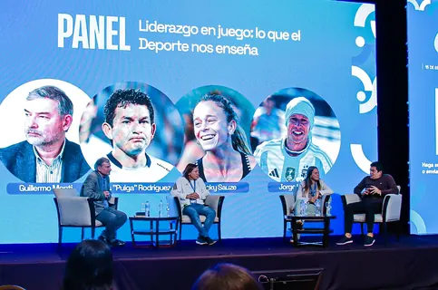 Panel «Liderazgo en juego: lo que el deporte nos enseña» durante el 6.º Encuentro