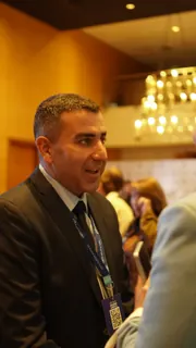 Participante durante la acreditación del 6.º Encuentro